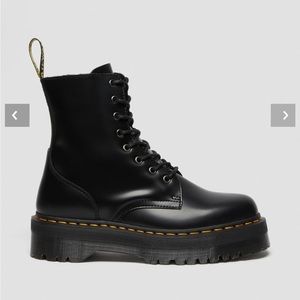 dr. martens. jadon leather boots.